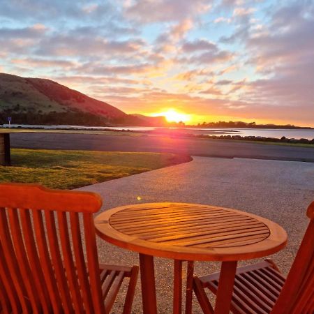 Pounawea Waterfront Motels Zewnętrze zdjęcie