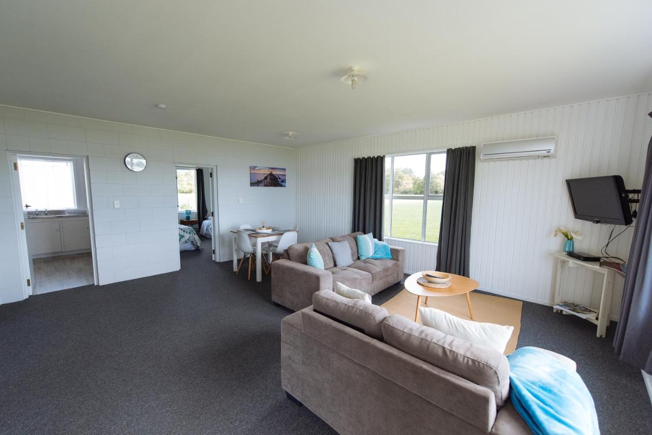 Pounawea Waterfront Motels Zewnętrze zdjęcie